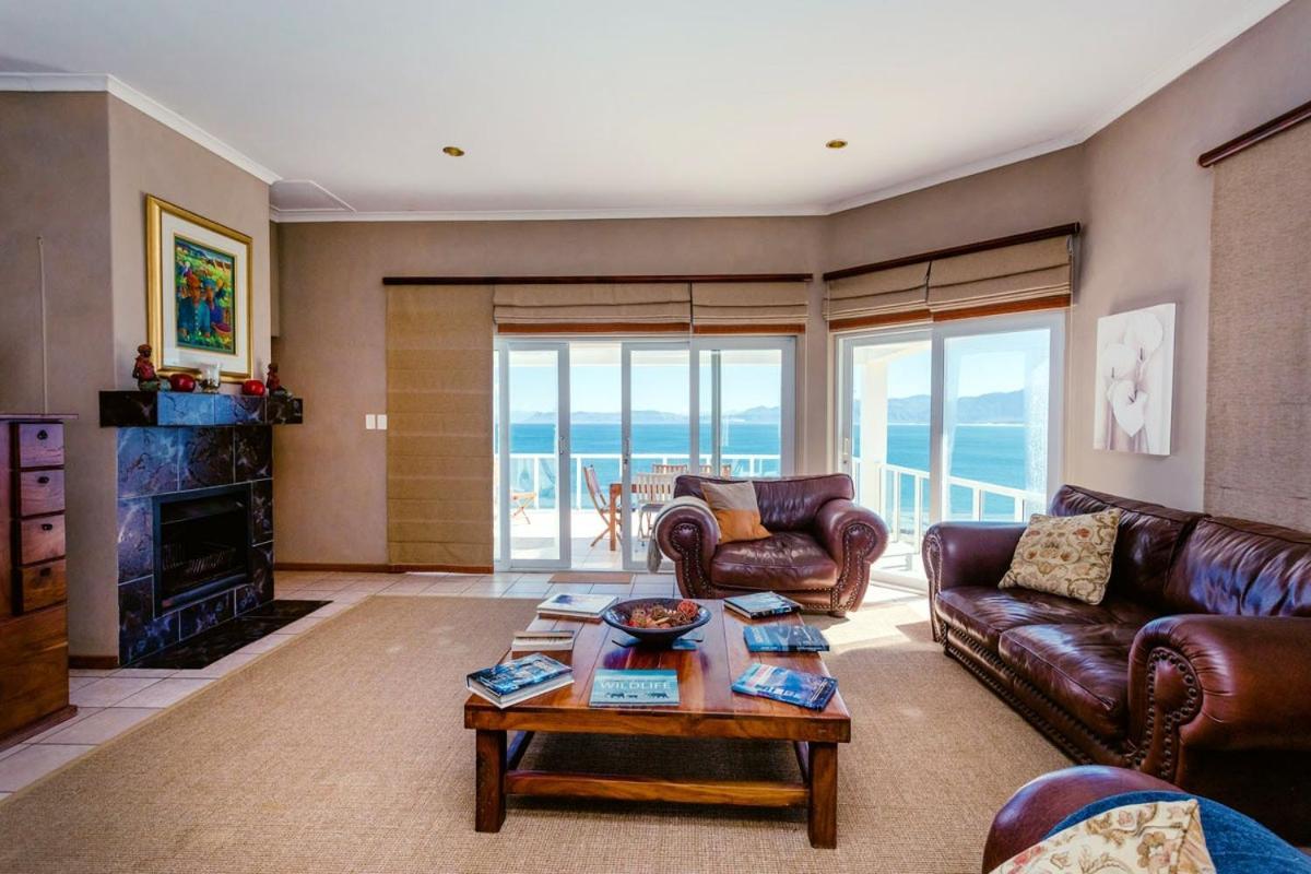 49 On Cliff Otel Gansbaai Dış mekan fotoğraf